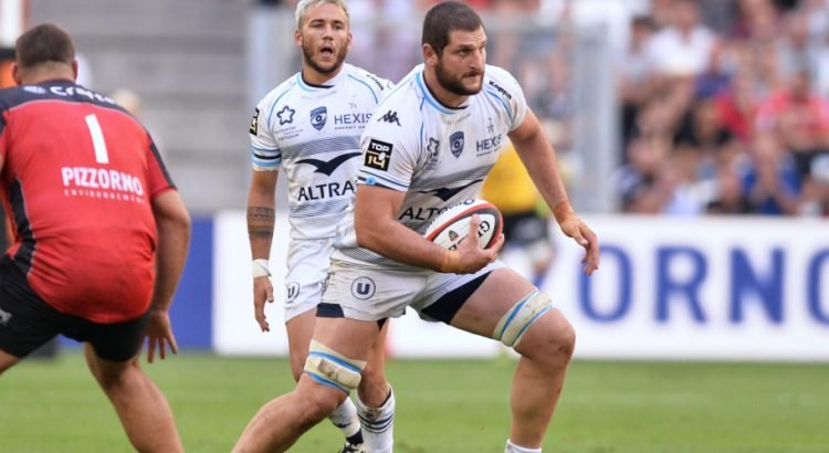 ბაიონის რიგებში კონსტანტინე მიქაუტაძის დებიუტი შედგება