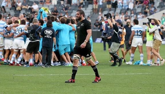 განახლებული მსოფლიო რეიტინგი: ოლ ბლექსი დაქვეითდა, არგენტინა ორი პოზიციით დაწინაურდა