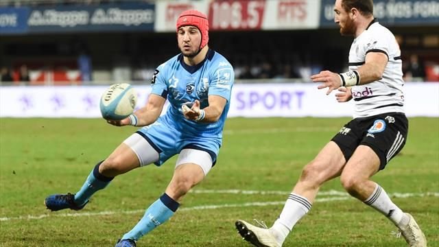 გელა აფრასიძეს უჩვეულო პოზიციაზე ვიხილავთ - ქართველი ცხრიანი ლიონთან ფრთაზე ითამაშებს