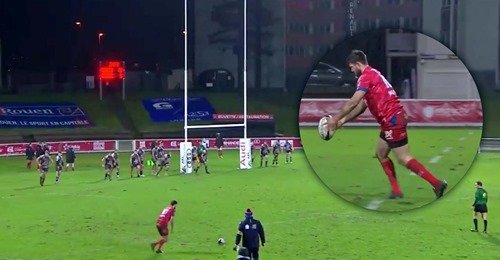 გრენობლის მორაგბეს ბურთი სადგამიდან გადაუვარდა და გარდასახვა არეკნით გაიტანა (VIDEO)