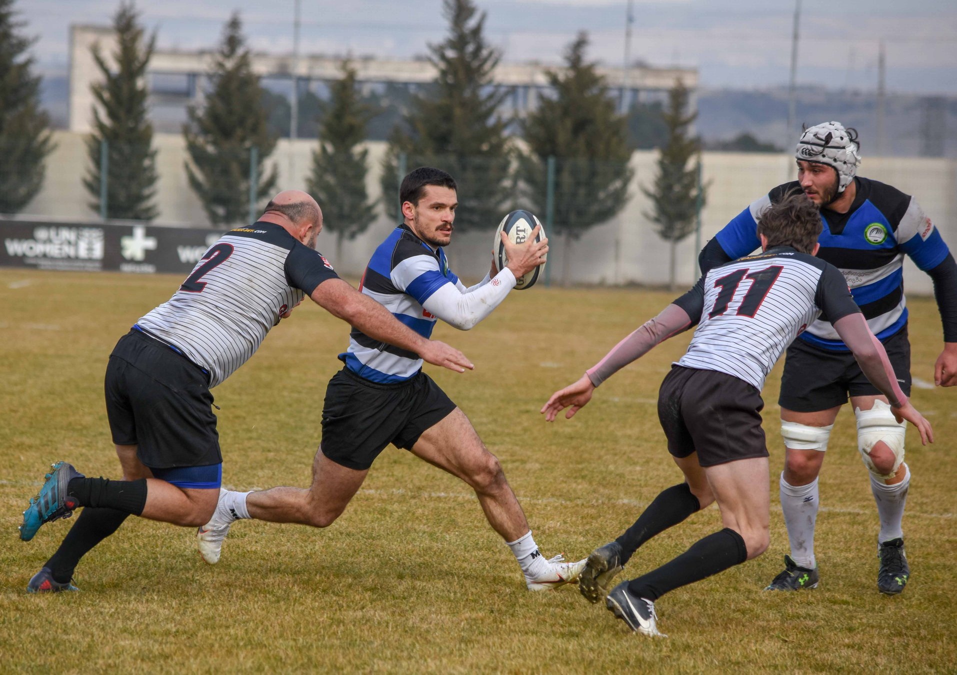 დიდი 10: ხარებმა და ლოკომოტივმა ა ჯგუფში პირველი ფრე ითამაშეს (+VIDEO)