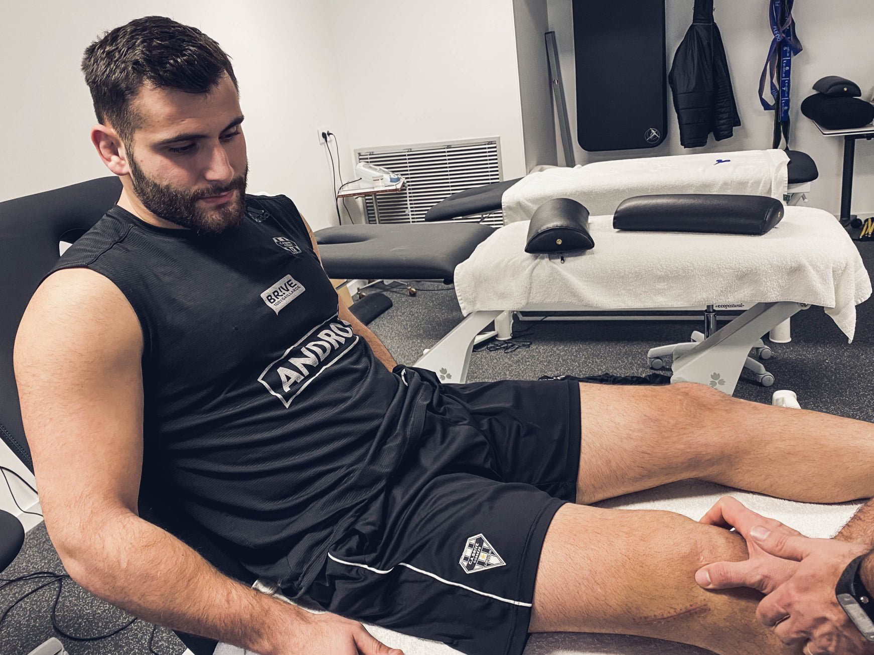 ოთარ გიორგაძემ მუხლის ოპერაციის შემდეგ რეაბილიტაციის პროცესი დაიწყო