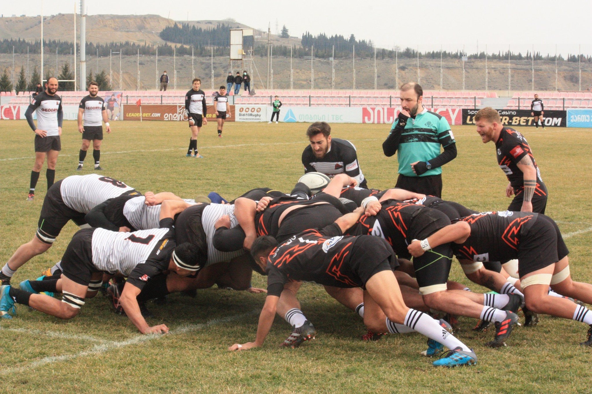 დიდი 10: ხარებმა ვეფხვები ბონუსით დაამარცხა და პლეი-ოფში გასასვლელად დიდი ნაბიჯი გადადგა (VIDEO)