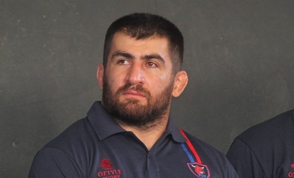 სიმონ მაისურაძე: "პატარა კაცებს უნდათ ხოლმე დიდკაცობა, ოღონდ დაუმსახურებლად"