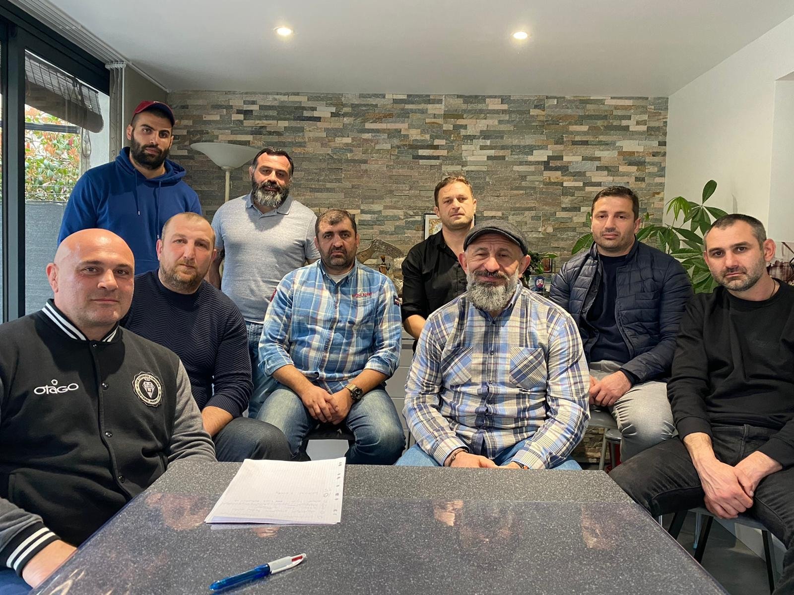 საფრანგეთში მოღვაწე ლეგენდარული ბორჯღალოსნები გულშემატკივარს მიმართავენ