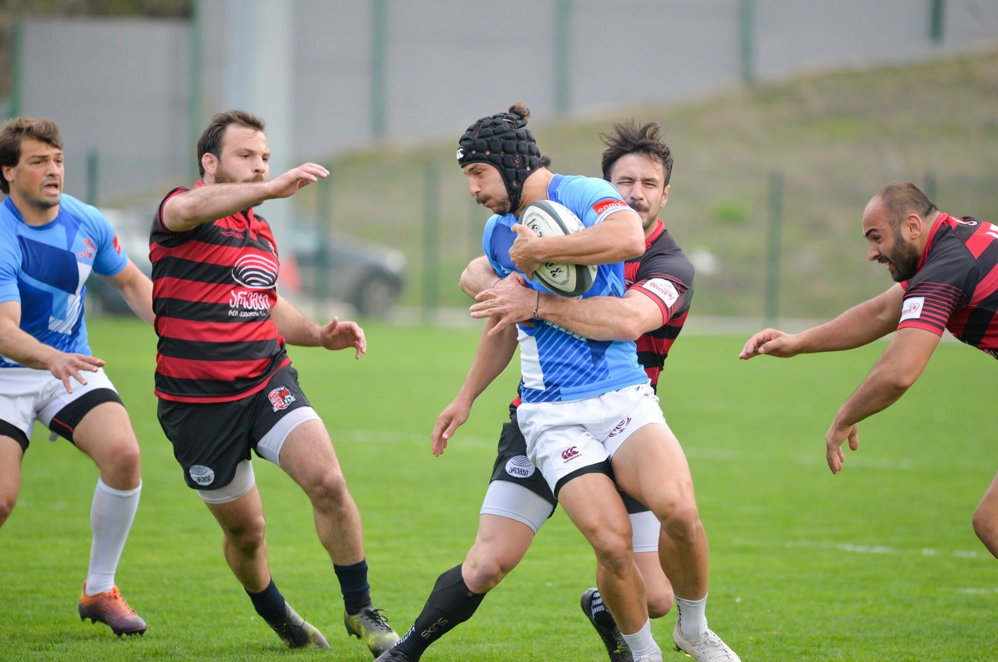 დიდი 10: აკადემიამ ყოჩები მინიმალური სხვაობით დაამარცხა და ხუთმატჩიანი წაგებათა სერია შეწყვიტა